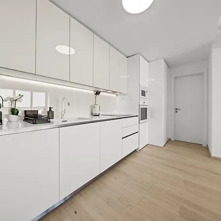 Apartmán 34th Floor - Touch The Clouds In The Tallest Building In Eurovea *