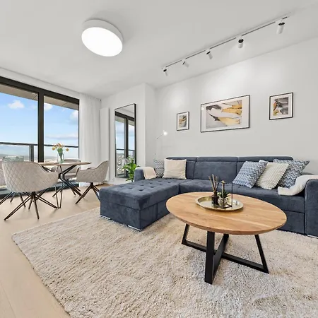 34th Floor - Touch The Clouds In The Tallest Building In Eurovea Apartment Bratislava