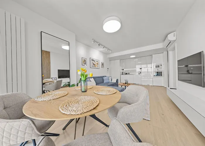 34th Floor - Touch The Clouds In The Tallest Building In Eurovea Bratislava