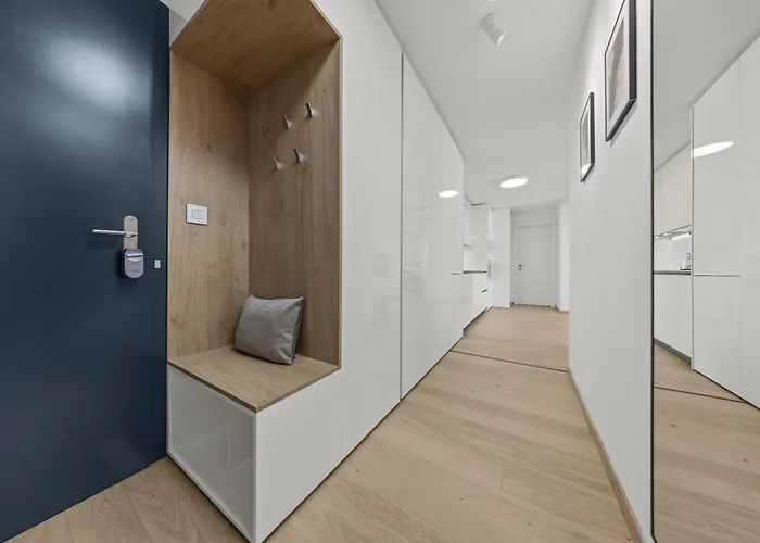 شقة 34th Floor - Touch The Clouds In The Tallest Building In Eurovea *