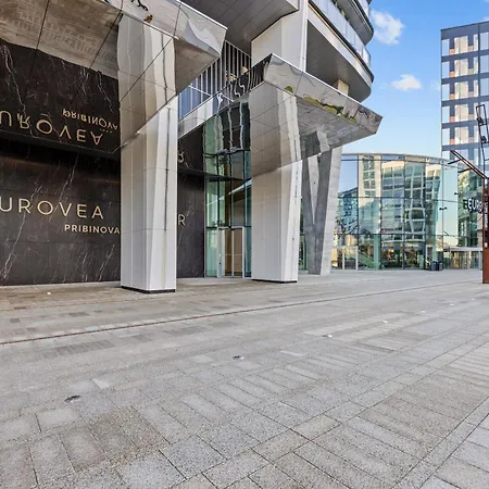 Apartment 34th Floor - Touch The Clouds In The Tallest Building In Eurovea Pressburg