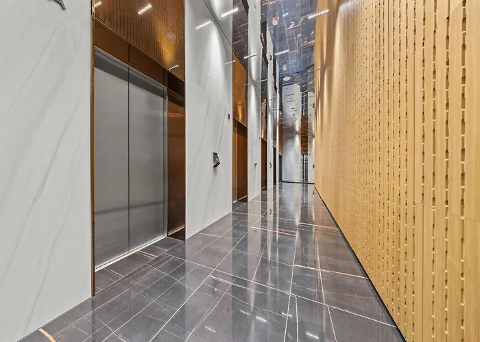 34th Floor - Touch The Clouds In The Tallest Building In Eurovea Apartment Pressburg