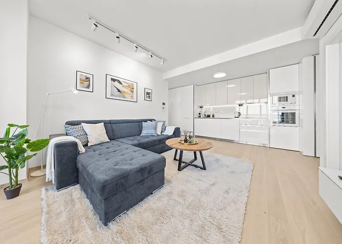 34th Floor - Touch The Clouds In The Tallest Building In Eurovea Apartmán *